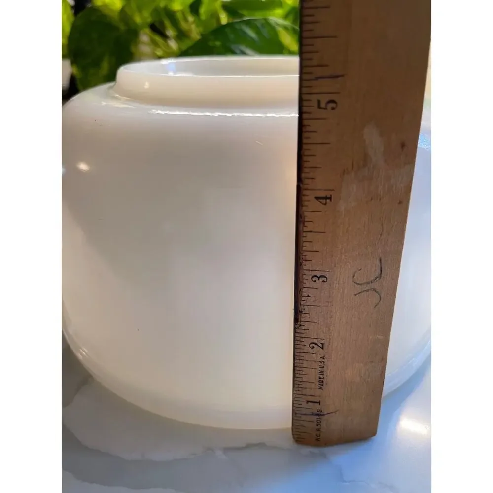 Vintage Milkglass Glassbake Mixing Bowl 8.5